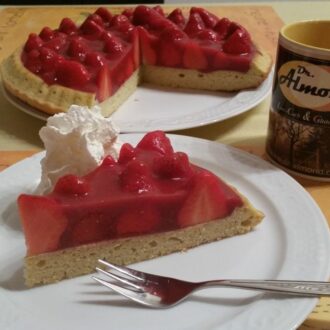 Richtig lecker wird das mit frischen Erdbeeren!