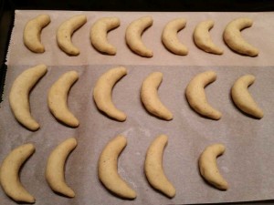Weihnachtszauber Vanille Kipferl Vanillekipferl low-carb glutenfrei paleo sojafrei Weihnachtsplätzchen Weihnachtskekse