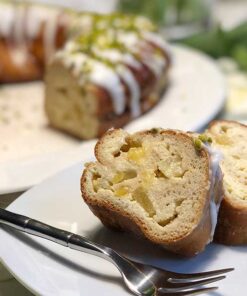Ananaskranz mit Mandelbrioche