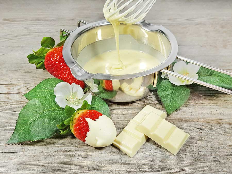 Schokoladenzauber-Joghurt-Quark-weisse-schokolade-low-carb-keto-zuckerfrei