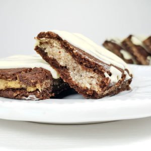 Kakaoschnitten-mit-Haselnussfuellung low carb glutenfrei Nussfix Nusskuchen