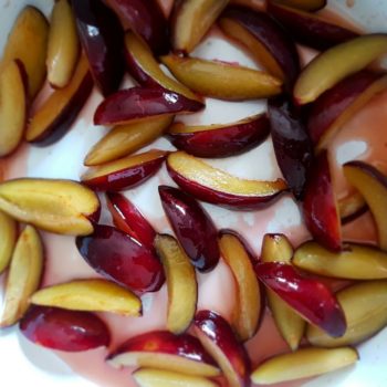 Rezept Quarkknödel aus dem Backrohr mit Zwetschgenpudding an Rotweinzwetschgen lowcarb glutenfrei