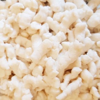 Rezept Mohn Quark Spätzle mit karamellisierten Aprikosen-Marillen lowcarb glutenfrei