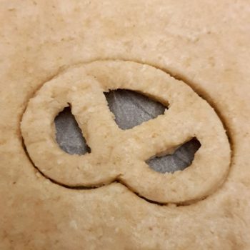 Rezept Knusprige Knabberbrezeln lowcarb glutenfrei keto