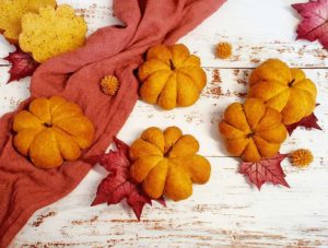 Rezept Kürbis Gewürzbrötchen lowcarb glutenfrei keto