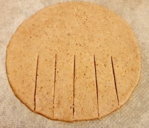 Hörnchen aus Mandelteig mit einer leckeren Füllung aus Rotweinbirnen. Pro Stück nur 5g Kohlenhydrate.