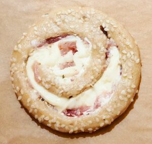 Rezept Mozzarella Speck Schnecken lowcarb keto glutenfrei