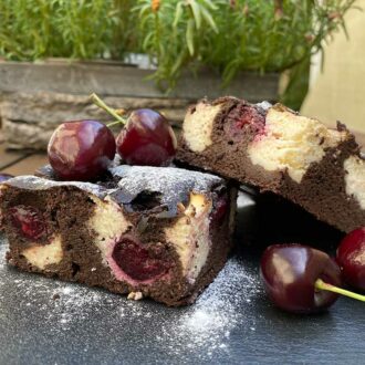 Rezept Brownie-Cheesecake-Kirsch-Schnitte lowcarb kalorienarm glutenfrei keto