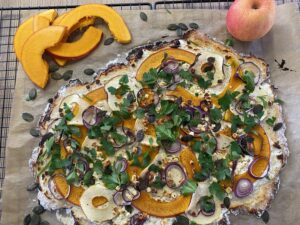 Rezept Kürbis Apfel Flammkuchen lowcarb keto glutenfrei