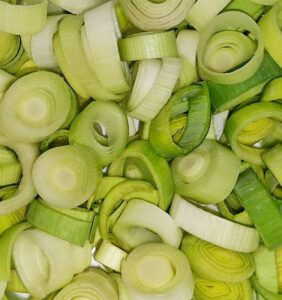 Rezept Hackfleisch Käse Lauch Suppe low carb keto glutenfrei