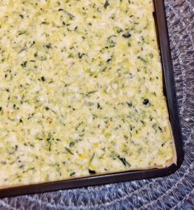 Rezept Zucchini Käse Ecken mit Tomaten Joghurt Dip low-carb keto glutenfrei
