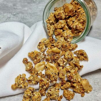 Rezept pikantes spicy Speck Müsli low-carb keto glutenfrei