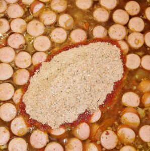 Rezept Würstelgulasch low-carb keto glutenfrei